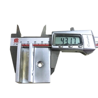 OEM CNC Hardware Parts F-Shaped Glass Panel Clamp with and Stainless Steel Material